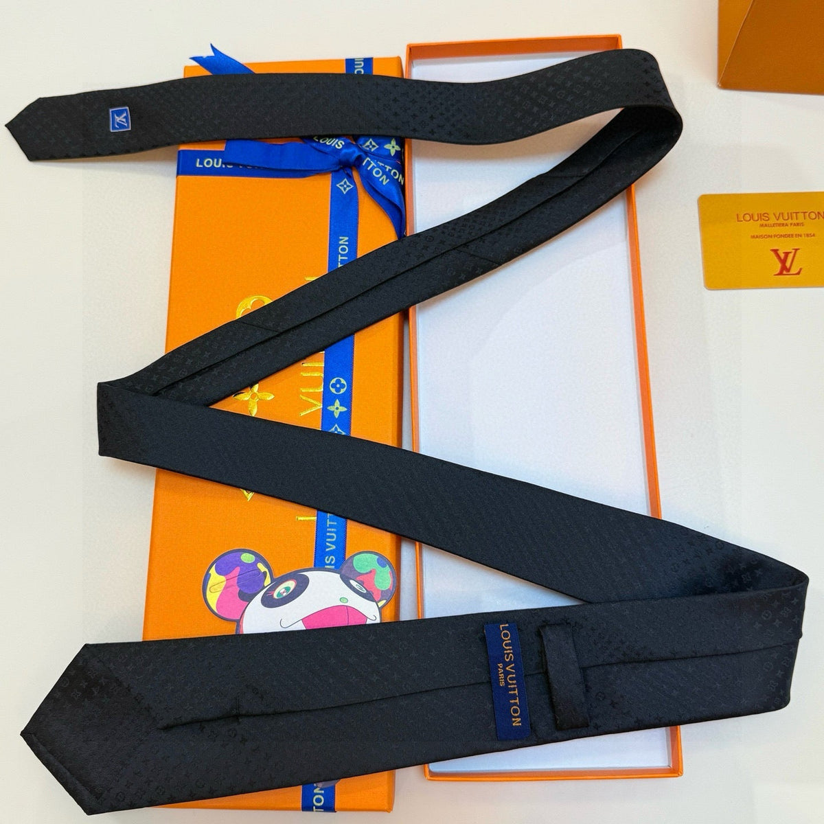 Louis Vuitton Style Men's Textured Silk Tie