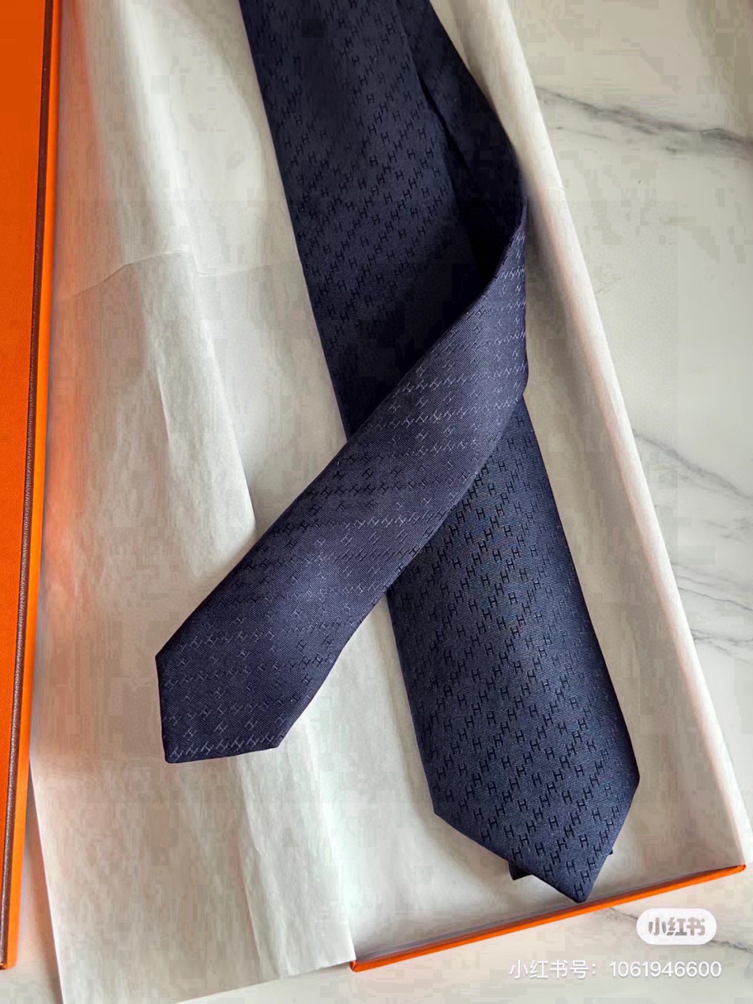 Hermès Men's Diamond H Pattern Silk Tie