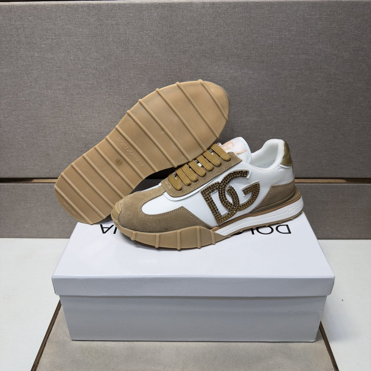 Dolce & Gabbana Men's White Tan Monogram Sneakers