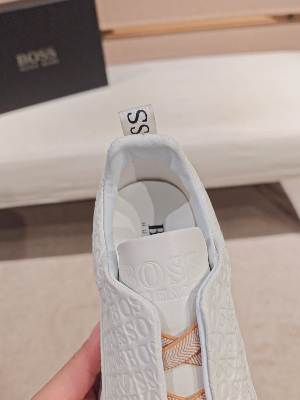 Hugo Boss Men's White Textured Low-Top Sneakers