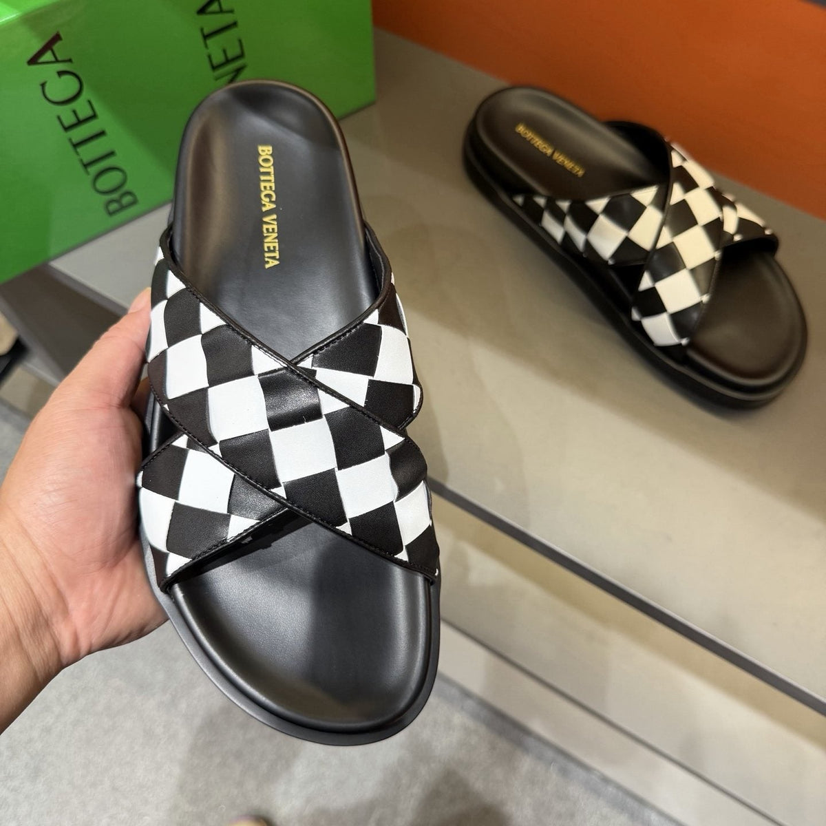 Bottega Veneta Men's Woven Checkerboard Slide Sandals - Black and White