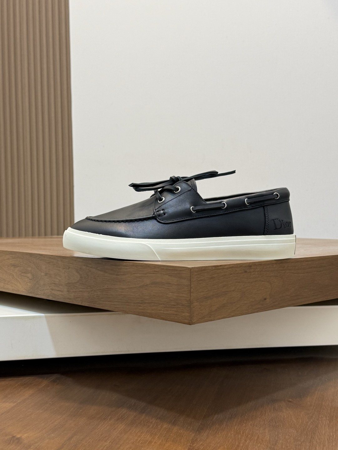 Dior Men's Contrast-Trim Lace-Up Casual Shoes