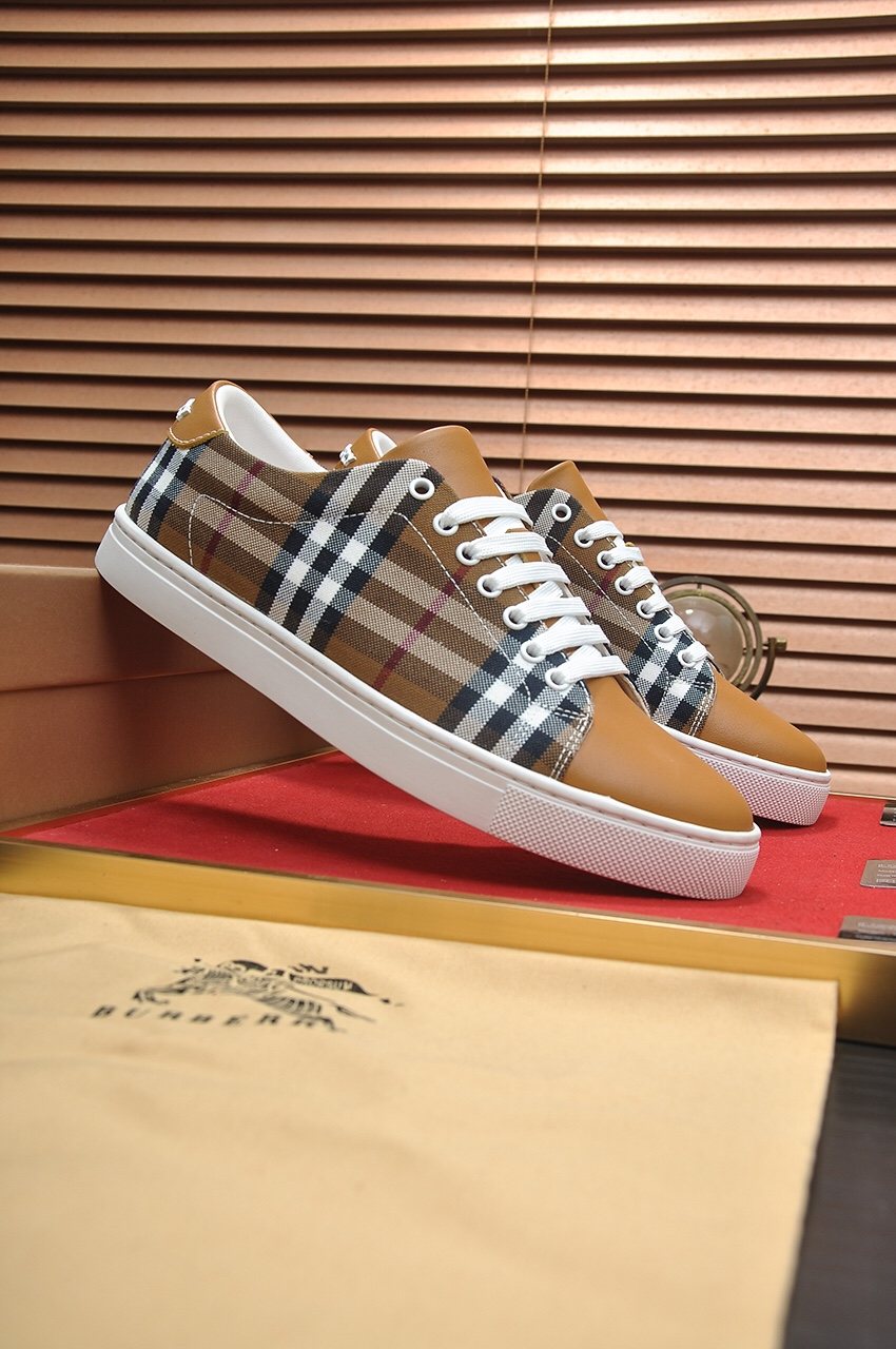Burberry Check Panel Low-Top Sneakers - Rubber Sole